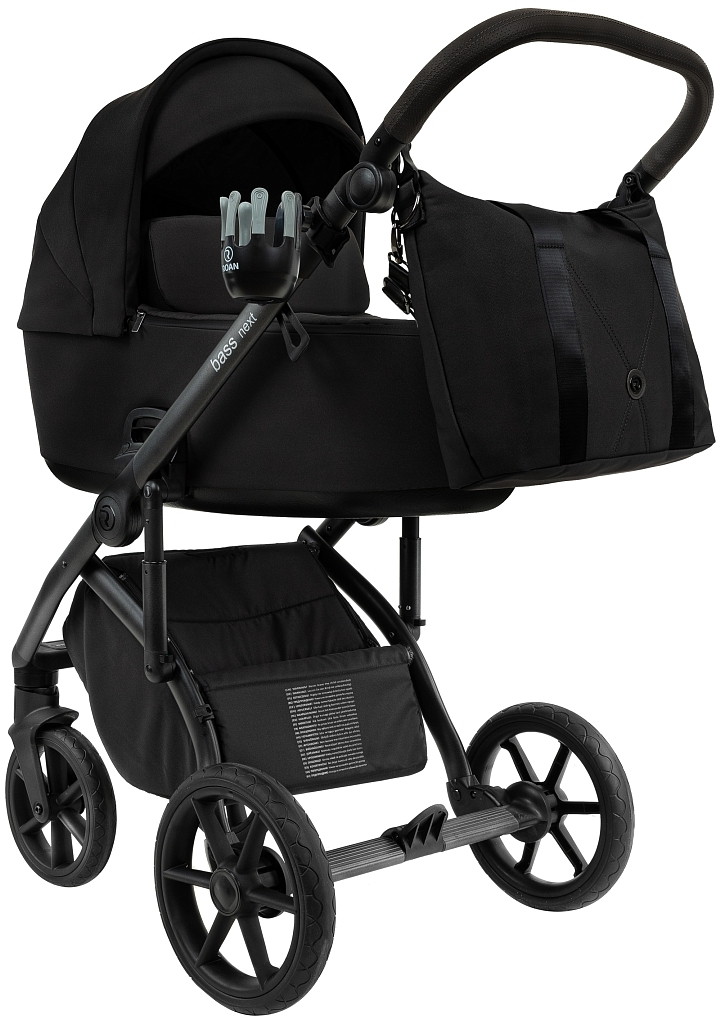 Детская коляска Roan Bass Next 2.0 2 в 1 BSN/40/2 Caviar Black/Black/руч.Black
